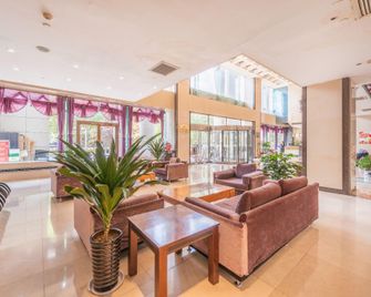 Minghui Huating Hotel - Yan’an - Lobby