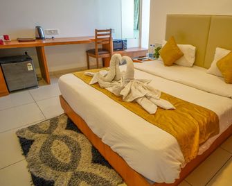 The Heaven Inn - Māndal - Bedroom