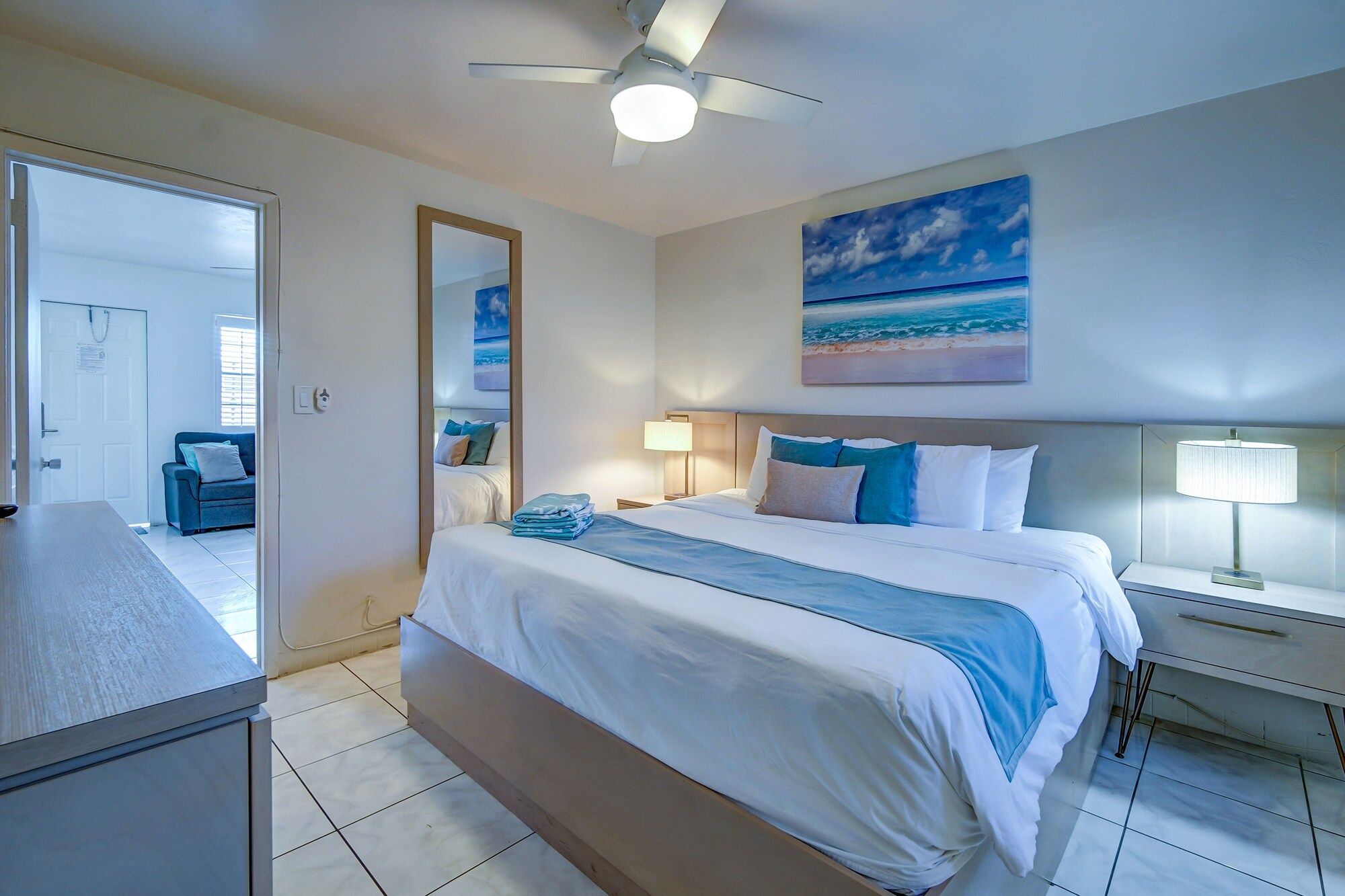 Sea Garden By The Sea - Lauderdale-by-the-Sea