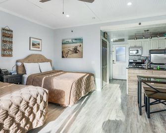 Windward Shores - East Hampton