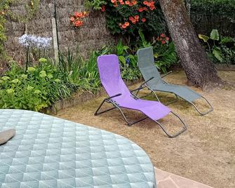Quiet house - 2 to 7Persons - 400 M Sea- 1km Beach Tanchet - Château-d’Olonne - Patio