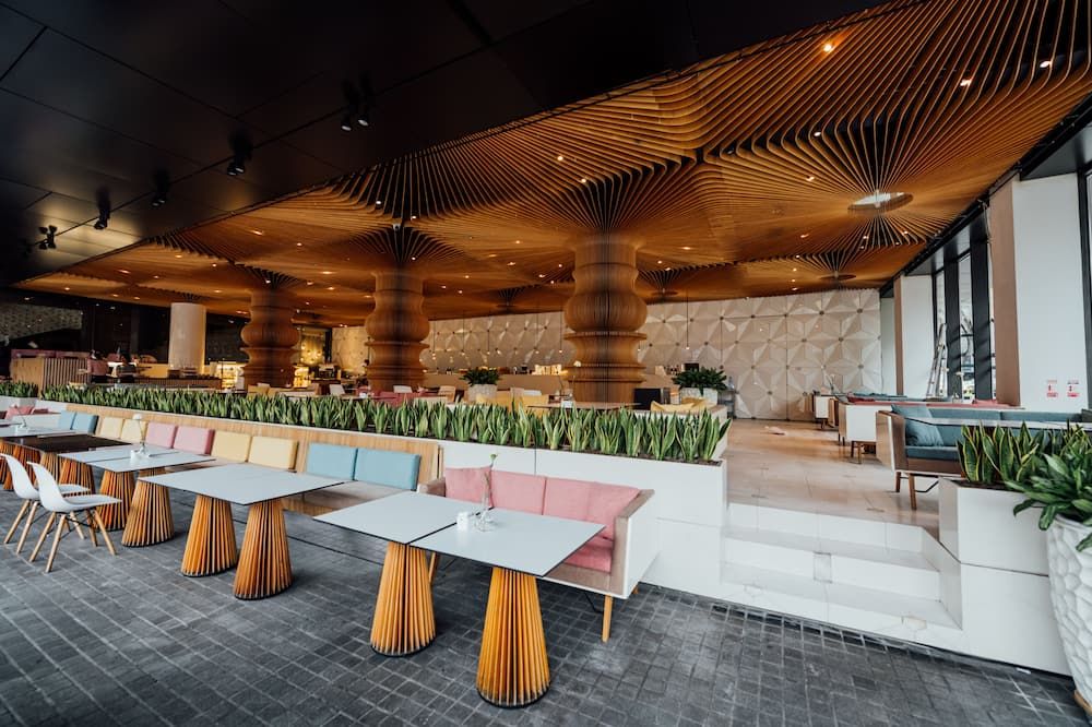 Graffit Gallery Design Hotel - וארנה - מסעדה