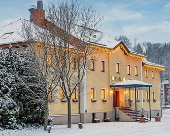 Hotel Thalfried - Ruhla - Building
