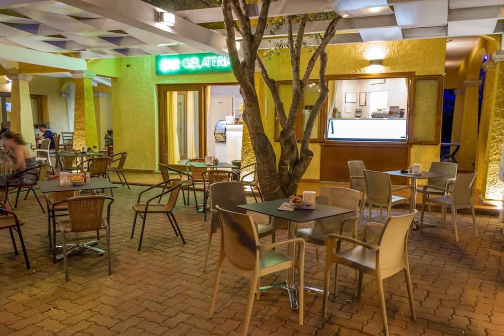 Hotel Lu Pitrali - San Teodoro - Restaurante