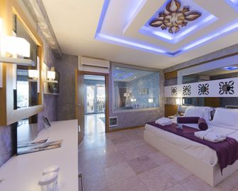 Flora Garden Beach Club - Adult Only - Kizilot