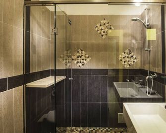 Hotel Il Cavaliere Nero - Tirrenia - Bagno