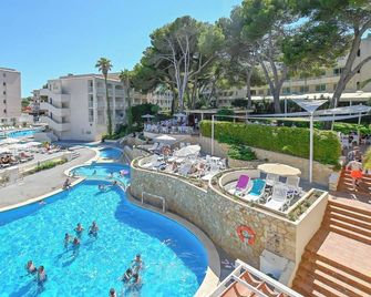 Club Hotel Cala Ratjada - Cala Ratjada - Pool