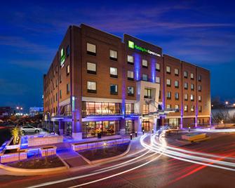 Holiday Inn Express & Suites Oklahoma City Dwtn - Bricktown By IHG - אוקלהומה סיטי - בניין