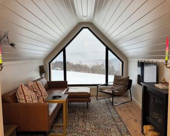 Incredible Mtn Views: Cozy Cabin - Fleischmanns - Sala de estar