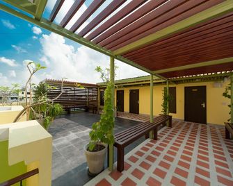 Tara Place - Bangkok - Balcony