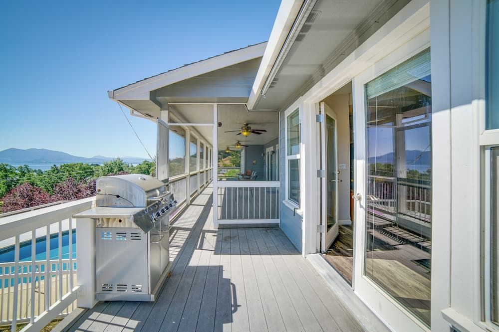 Lakeport Home w/ Stunning Lake & Mountain Views - Lakeport - Balkon