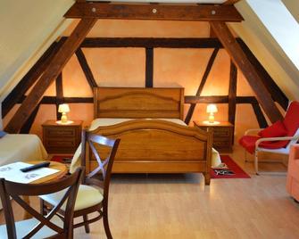 Hôtel Restaurant À la ville de Nancy - Eguisheim - Camera da letto