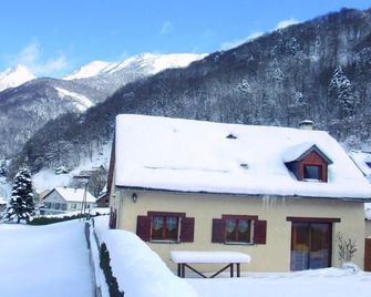 Chalet le petit ours brun, spa et sauna, parking privé - Cauterets - Bâtiment