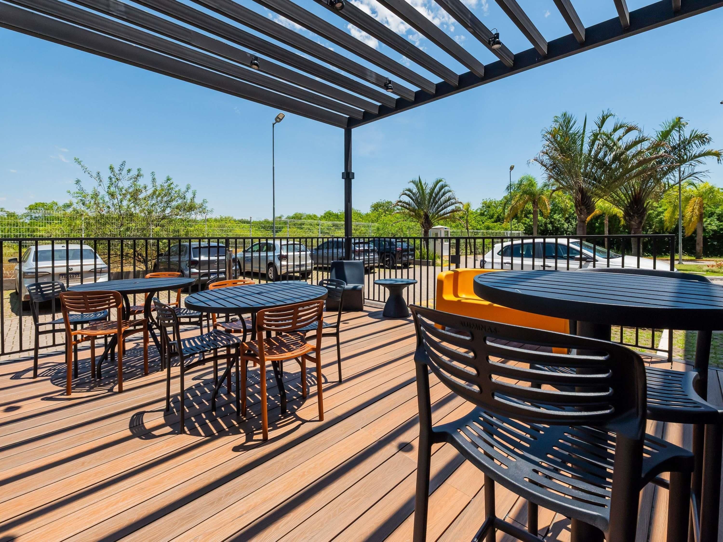 Ibis Porto Alegre Assis Brasil - פורטו אלגרה - מסעדה