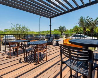 Ibis Porto Alegre Assis Brasil - Porto Alegre - Restaurant