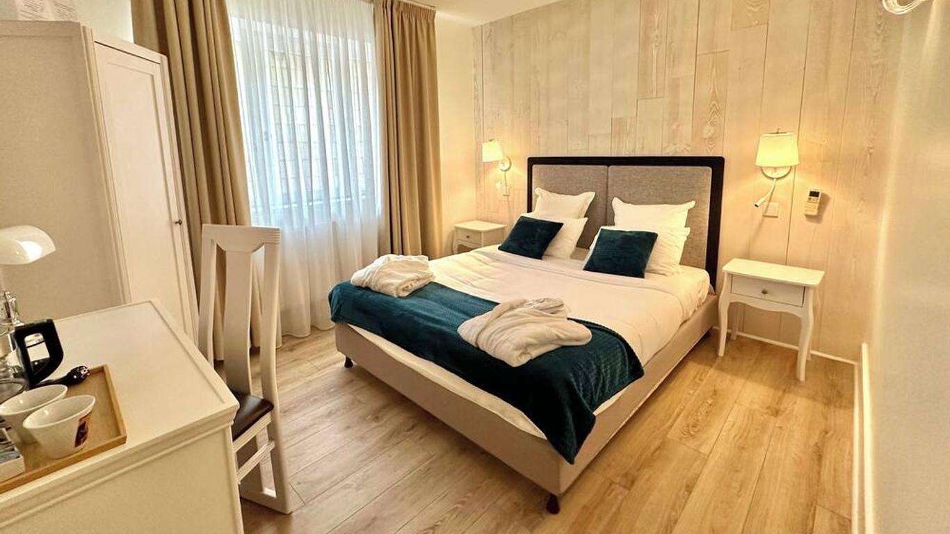 هوتل رويال بيكارداي