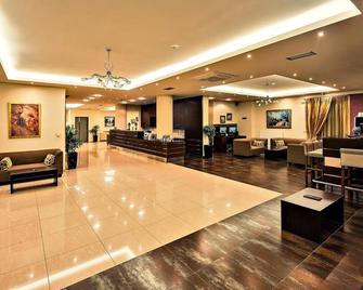 Kallirroe Hotel - Río - Lobby