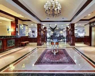 Holiday Inn Express State College @williamsburg Sq By IHG - State College - Lobi