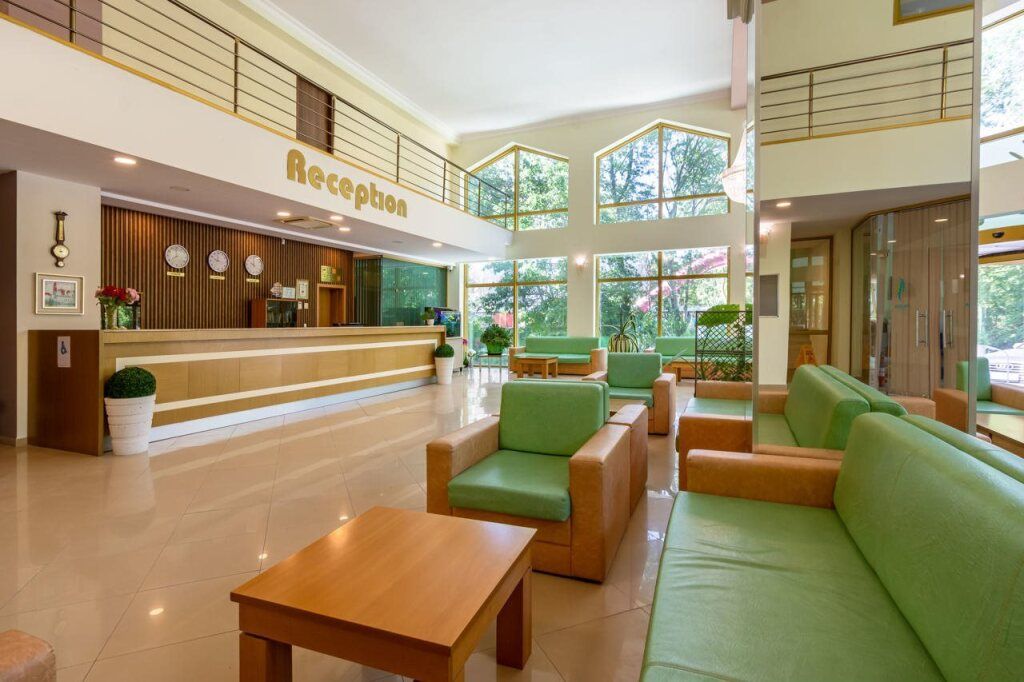 Palma Hotel - וארנה - לובי