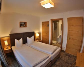 Aparthotel Acksteiner - Sankt Anton am Arlberg - Bedroom