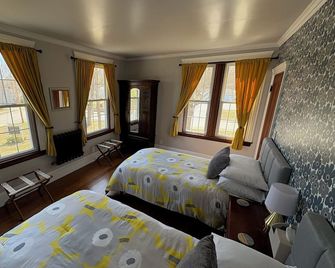 Kendall Tavern Bed & Breakfast - Freeport - Camera da letto