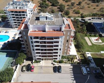 Clube Praia do Vau 17 by Atlantichotels - Portimão - Gebouw