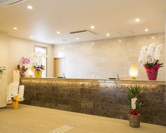 Sun Plaza Hotel Fuji Lake Yamanaka - Yamanakako - Front desk