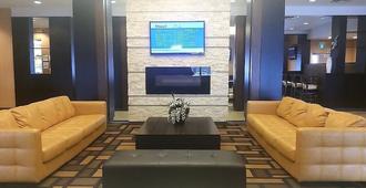 Days Inn and Suites Winnipeg Airport, Manitoba - Vinnipeg - Oturma odası