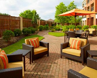 Courtyard by Marriott Akron Stow - Stow - Patio