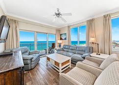 Crystal Tower Condominiums By Albvr - Gulf Shores - Huiskamer