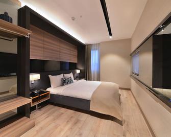 Nish Palace Exlusive Suites - Istanbul - Bedroom