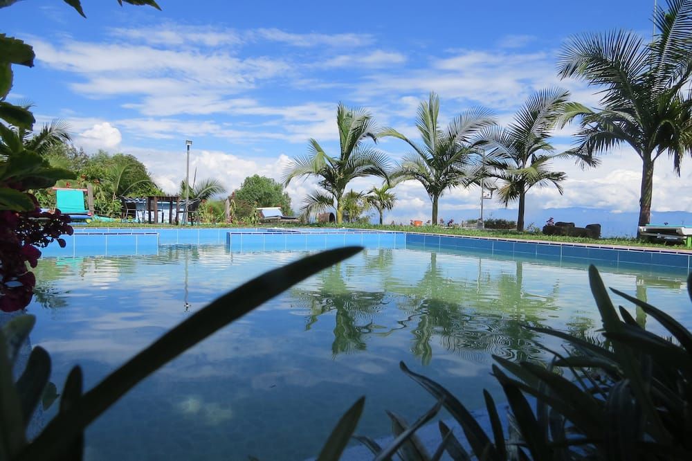 Cabañas y Flores Finca Hotel - Jericó - Piscina