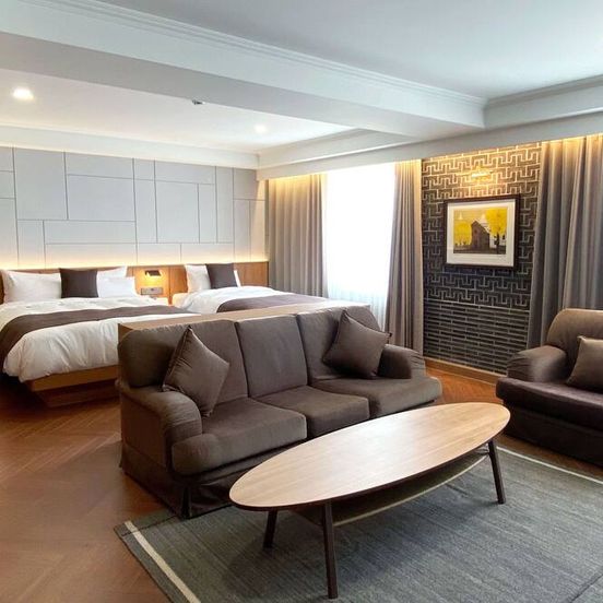 Bedroom view of Commodore Hotel Gyeongju