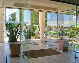 Alva Hotel Apartments - Πρωταράς - Σαλόνι ξενοδοχείου