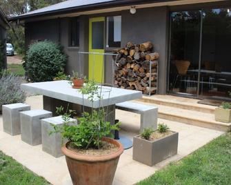 Highview - Leura - Binnenhof