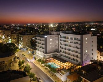 Pefkos City Hotel - Limassol - Building