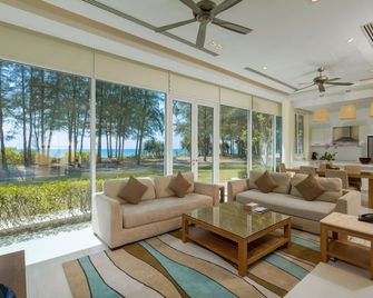 Splash Beach Villa - מאי קאו - סלון