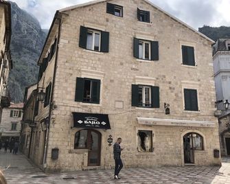Hostel Centrum - Kotor - Bâtiment