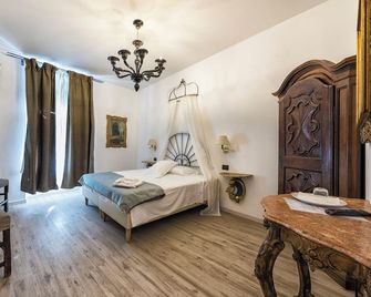 La Loggia del Castello - Trento - Bedroom