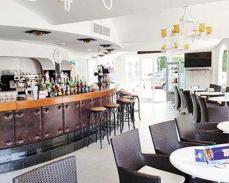 Hotel Stil Bonsai - Can Picafort - Bar
