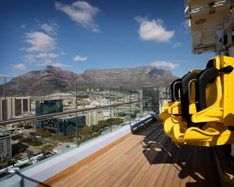 Hotel Sky Cape Town - Кейптаун - Балкон