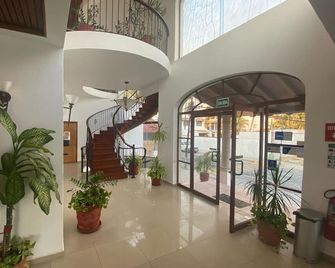 Hotel Pez Vela - Manzanillo - Lobby
