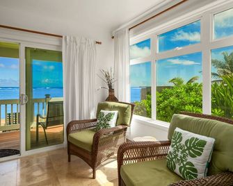 Kauai Aliomanu Sunrise Hale by Coldwell Banker Island Vacations - Anahola - Living room