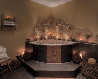 Best Western Aparthotel Birnbachhöhe - Bad Birnbach - Piscina