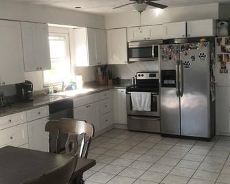 Your Penn State Destination - State College - Kitchen