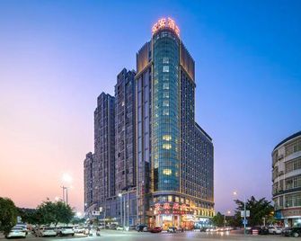 Liuzhou An'an International Hotel (Wuling Baojun Avenue) - Liuzhou - Building