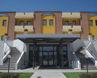 Hotel La Tavernetta - Campobasso - Building