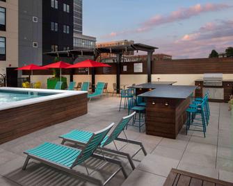 Tru by Hilton Nashville Downtown Convention Center - Nashville - Pool
