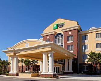 Holiday Inn Express & Suites Crestview South I-10 - Crestview - Building
