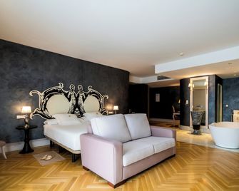 Hotel Palacio De Úbeda 5 G.L - Úbeda
